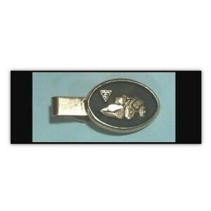 Old TC - Twin Cities ? or other unknown company? Tractor Company  Front Loader L